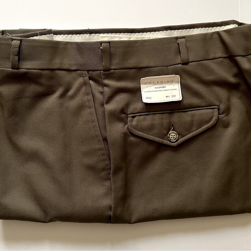 BNWT MEN’S LIGHT BROWN VINTAGE CHINO PANTS SIZE 40 X 32